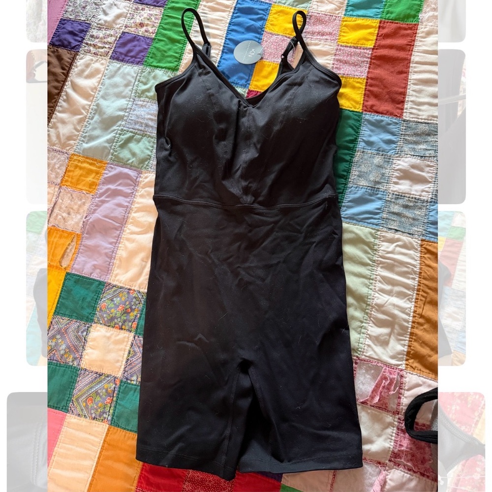 Klassy Network Black Seamless Sculpting Bodysuit